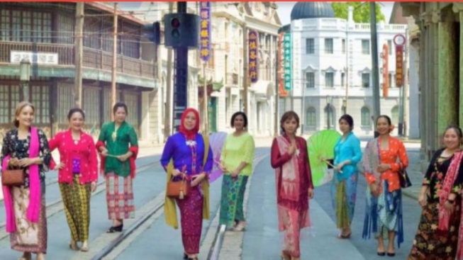 Darma Wanita Konsulat RI di Shanghai Ramaikan Program Kebaya Goes to UNESCO