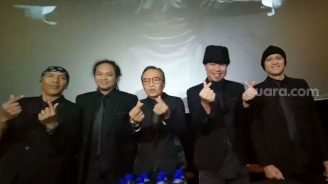 Dewa 19 Siap Gelar Konser Orkestra, Penonton Wajib Pakai Jas dan Gaun Hitam