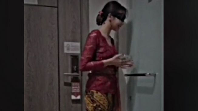 Mata Elang! Video Porno Kebaya Merah Jadi Perhatian Media Inggris