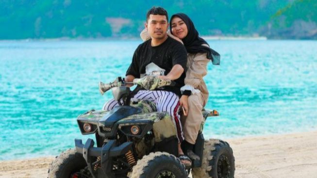 Digugat Cerai Septia Siregar, Borok Bos PS Store Dingkit : Tinggalkan Istri Pertama dan Anak