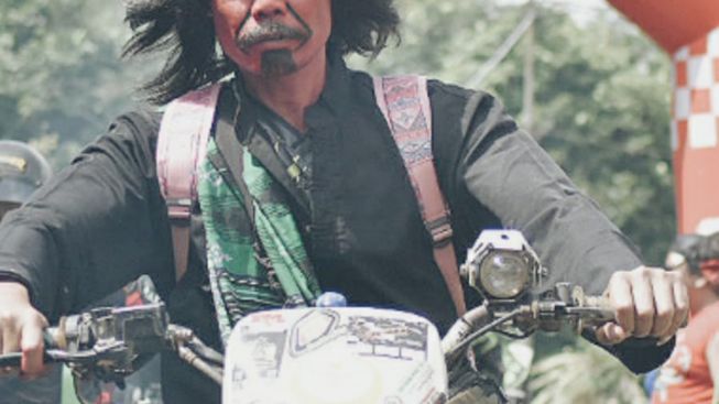 Cepot Ikon Motocross dari Sukabumi
