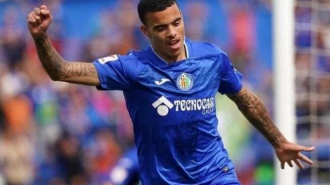 Heboh! Mason Greenwood Resmi Berseragam Getafe, Penampilannya Bikin Terpana!