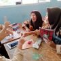 Arti dan Contoh Majas Metonimia dalam Bahasa Sunda