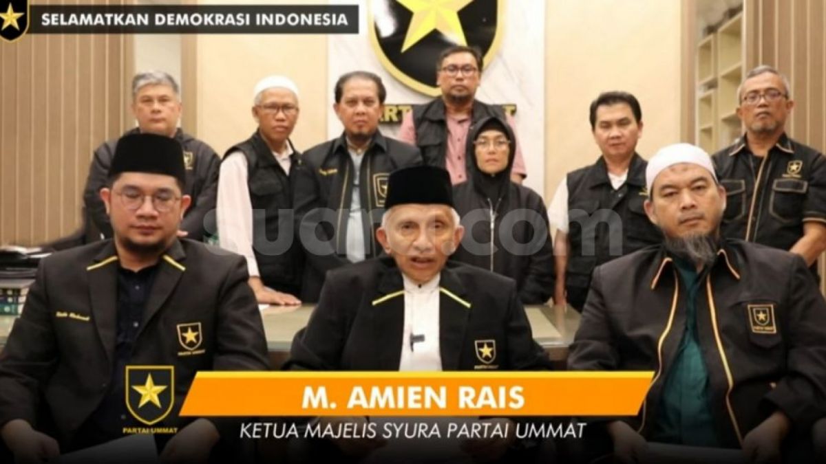 Ketua Majelis Syura Partai Ummat, Amien Rais (tengah). Partai Ummat gagal jadi peserta Pemilu 2024. [tangkapan layar/dok Partai Ummat]