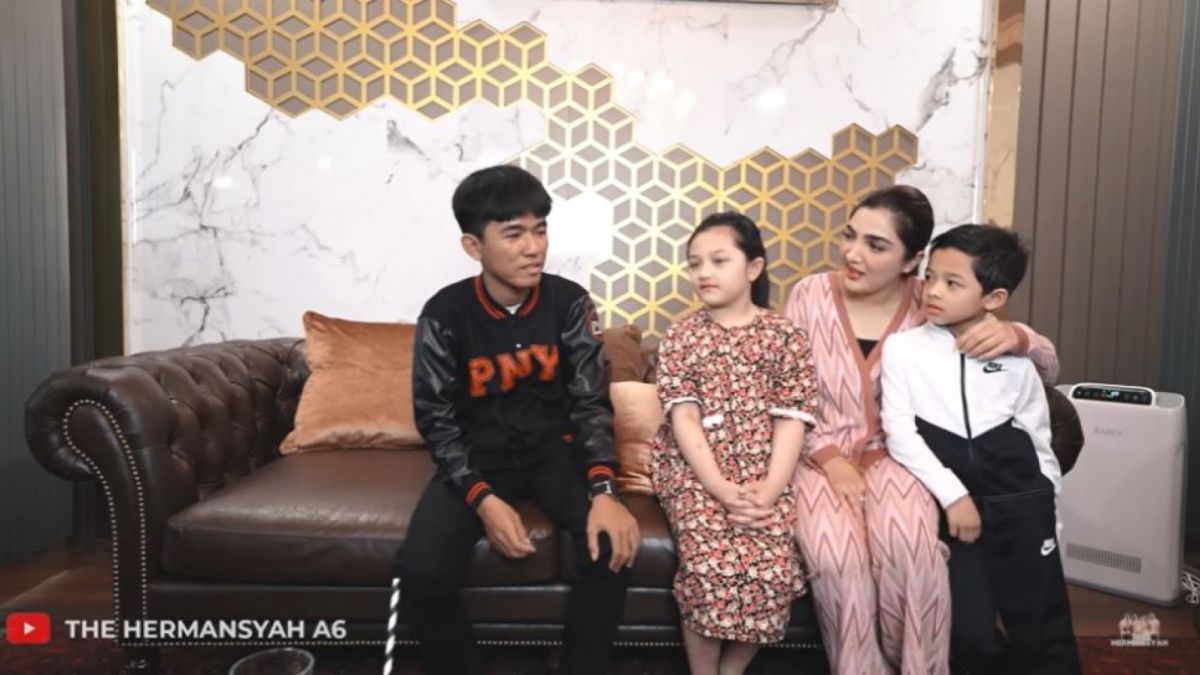 Ashanty dan Tiko [Youtube/The Hermansyah]