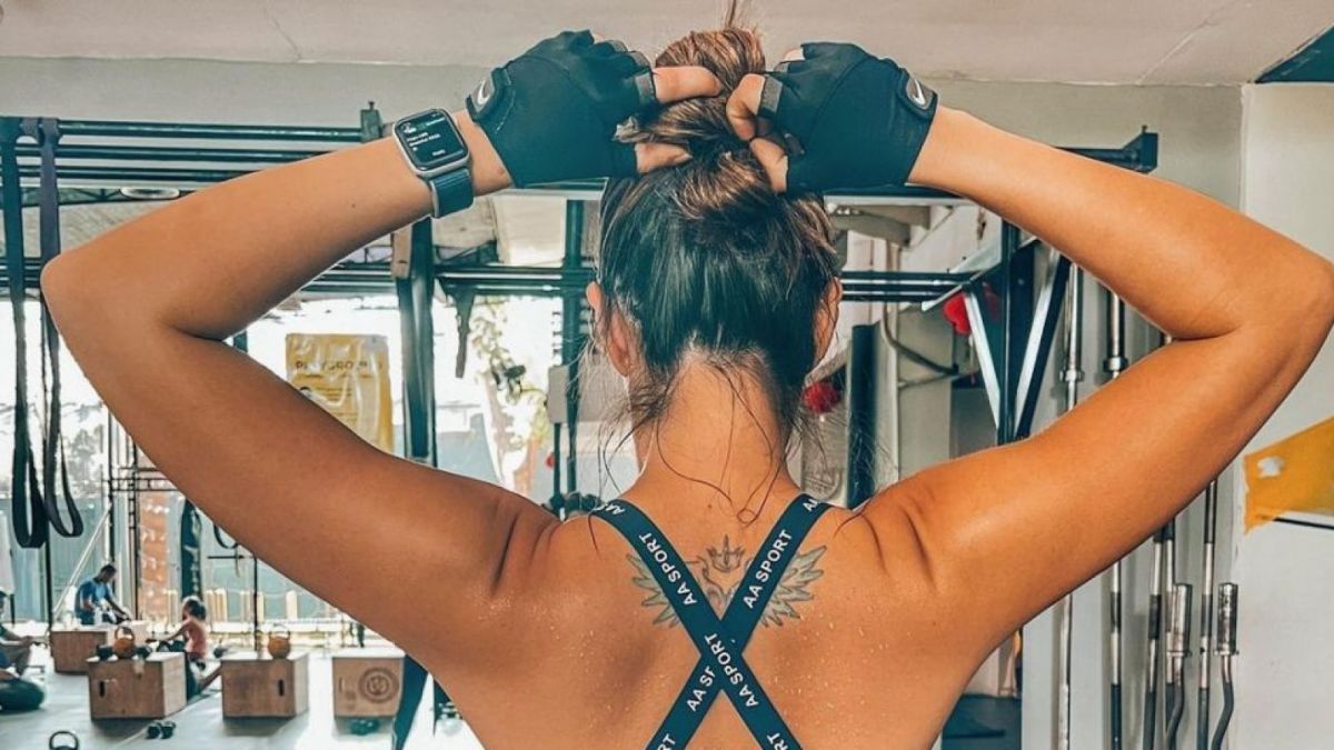 Nia Ramadhani pamer tato sayap [Instagram Nia Ramadhani]