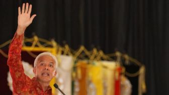 Ngamuk Ganjar Pranowo Dituding Capres Pro LGBT, Eks Politikus Demokrat: Minta Maaf ke Suku Batak!