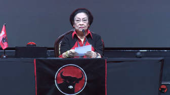 Megawati Dikepung untuk Capreskan Ganjar Pranowo, Muncul Slogan Mengancam PDIP