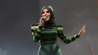 Puji Ahmad Dhani, Mulan Jameela Ungkap Misteri Lagu Makhluk Tuhan Paling Seksi