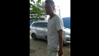 Viral Aksi Bang Jago Minta Uang ke Pengaspal Jalan di Medan, Nitizen: Aspal Aja Orangnya Sekalian