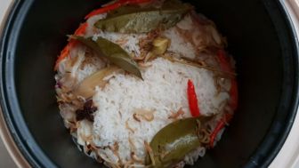 Praktis! Ini Resep Nasi Liwet Dimasak dengan Rice Cooker, Cocok buat Sahur