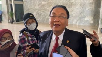 CEK FAKTA: Bambang Pacul Diciduk KPK gegara Terlibat Kasus Pencucian Uang Rp349 Triliun