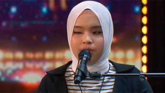 Profil Putri Ariani, Penyanyi asal Kampar Dapat Golden Buzzer America's Got Talent