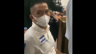 AKBP Achiruddin Ngamuk saat Diserahkan ke Kejari Medan, Ponsel Wartawan Jadi Sasaran: Jangan Asal-asal Aja Kau
