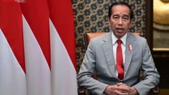 Respons Jokowi soal Buku SBY 'Pilpres 2024 & Cawe-cawe Presiden Jokowi'