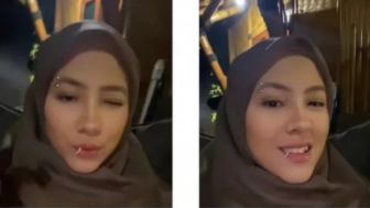 Pakai Hijab, Tingkah Zara Eks JKT 48 Disebut Tak Elok Dicontoh