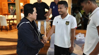 Erick Thohir Pusing Bahas Polemik Sepak Bola Nasional, Siap Aktifkan Elite Pro Academy Demi Stok Pemain Berlapis-lapis