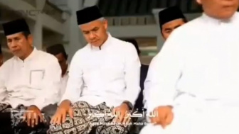 Ganjar Pranowo Muncul di Tayangan Azan TV, Ade Armando: Masa Serendah Ini Sih?