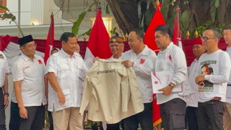 Deklarasi Projo Sinyal Keras Jokowi Dukung Prabowo, Tak Ingin Dicap Sekadar Petugas Partai?