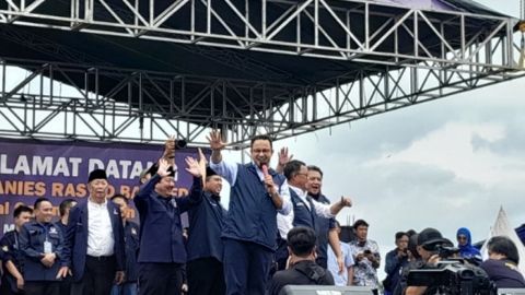 CEK FAKTA: Bikin Seisi Gereja Ingin Mualaf, Anies Baswedan Ditegur Pendeta, Benarkah?