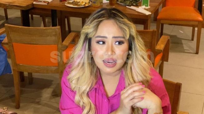 Merengek Minta Maaf Pada Artis, Pinkan Mambo 'Ngaku' Sungguh Kaya