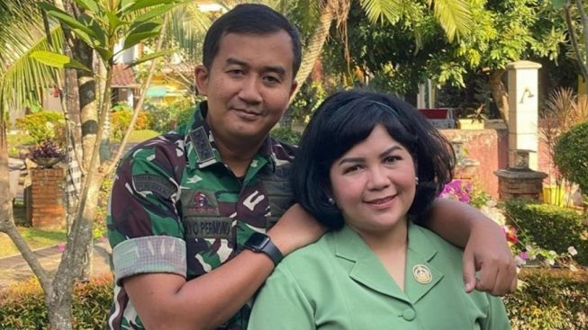 Jokowi Larang Polri Mewah-mewah, Joy Tobing Malah Bongkar Gaya Hidup Istri TNI: Mewah Sekali?