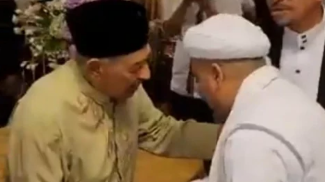 Bertemu, Doa Quraish Shihab Untuk Habib Rizieq Shihab Bikin Adem: Pasti Allah SWT Beri Kemudahan