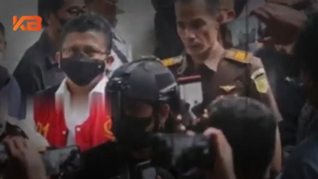 Kapolri Dibuat Ketakutan Akibat Buku Ferdy Sambo, Kasus Tambang Ilegal Perwira Polisi Bakal Terbongkar, Cek Faktanya Ini