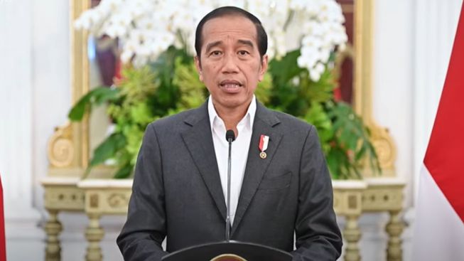 Jokowi Utus Ketum PSSI Erick Thohir Bertemu FIFA Cari Solusi Terbaik