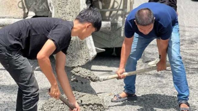 Bambang Diteror usai Perbaiki Jalan Rusak di Pekanbaru, Rukonya Dilempari Palu