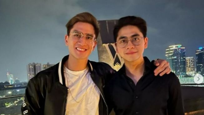 Dituding Gay Gegara Foto Cium Bibir Verrell Bramasta Tersebar, Athalla Naufal Bela Diri: Kita Nggak Separah Itu!