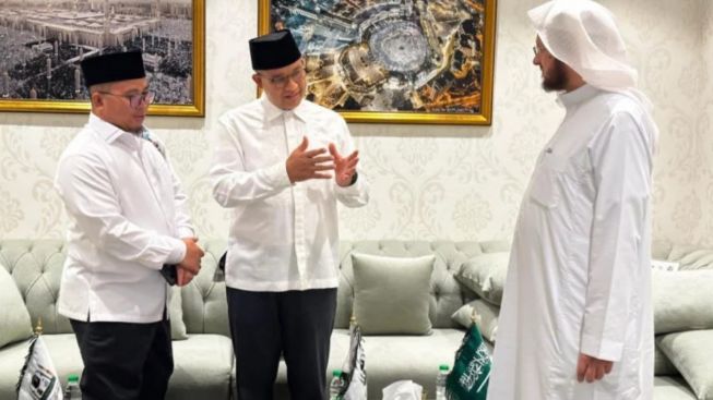 Anies Baswedan Bertemu Imam Masjid Nabawi, Terungkap Bahas Hal Ini