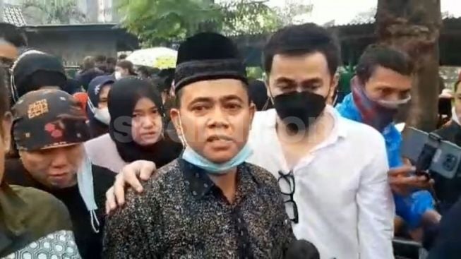 Fuji Diteriaki Artis Kematian oleh Oknum Wartawan, Haji Faisal Marah Besar