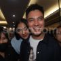 Baim Wong Batal Berangkat Haji, Diduga Kecewa Duduk di Pesawat Kelas Ekonomi
