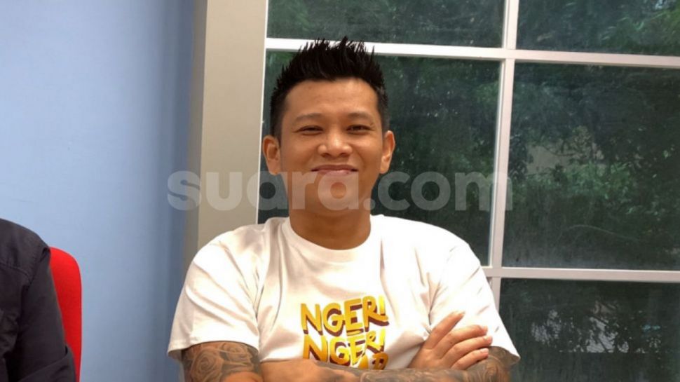 Digoda Angel Karamoy Boris Bokir Resmi Cerai Digoda Angel Karamoy Boris Bokir Resmi Cerai