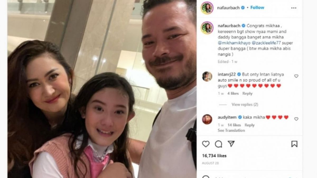 Potret Nafa Urbach bersama putrinya Mikha dan mantan suami Zack Lee [instagram]
