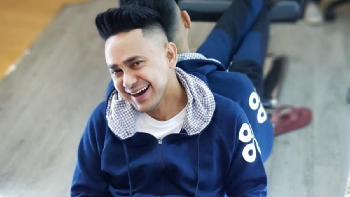 Abi Ramzi turut menanggapi kabar Lesti Kejora diboikot dari stasiun televisi swasta. (Instagram/@abiramzi76)