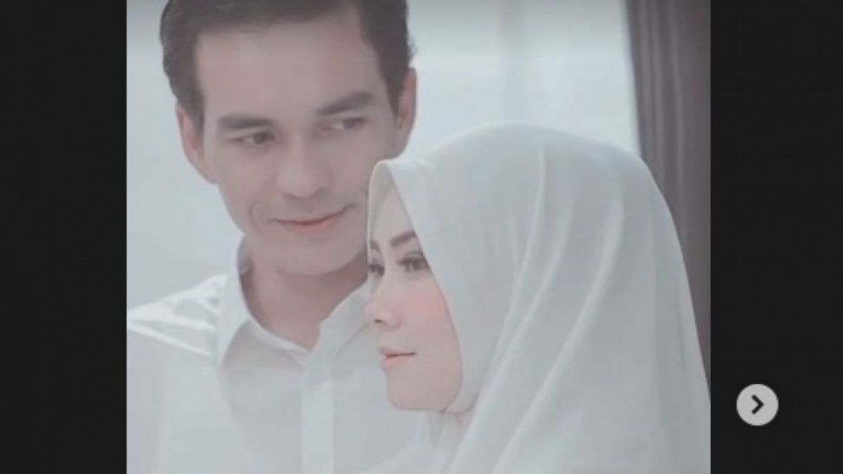 Momen pernikahan Teddy Syah [Instagram/@nitanitnot02] [Instagram/@nitanitnot02]