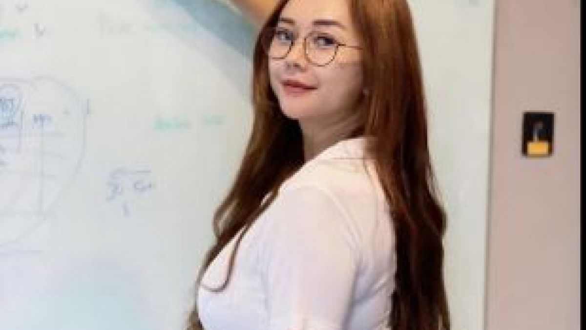 aura kasih jadi guru [freshsuara.com]