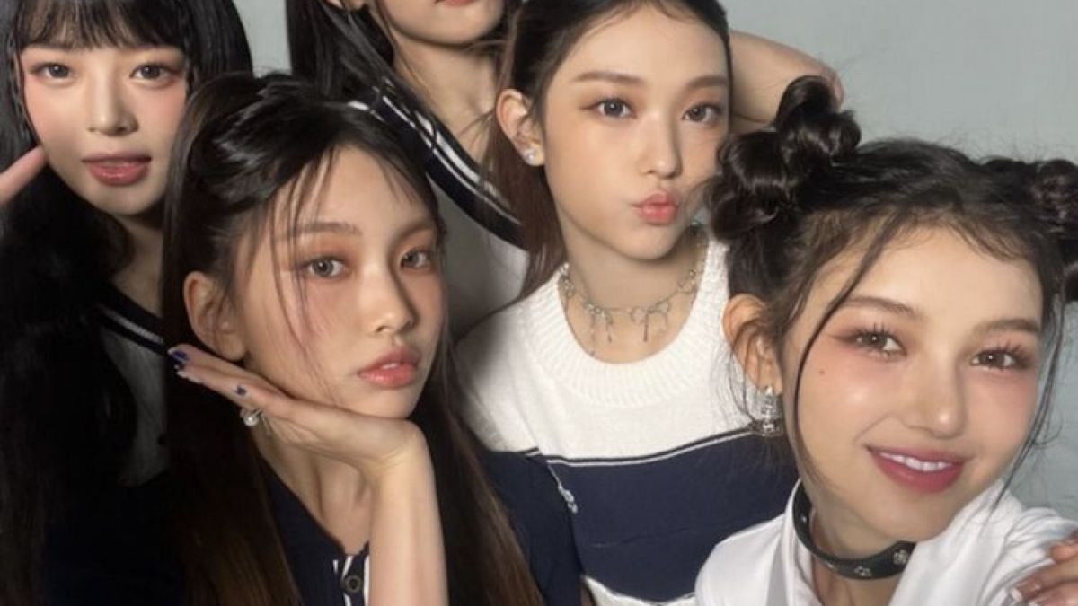 Girl Group Newjeans [pinterest/https://pin.it/2W8Efiq]