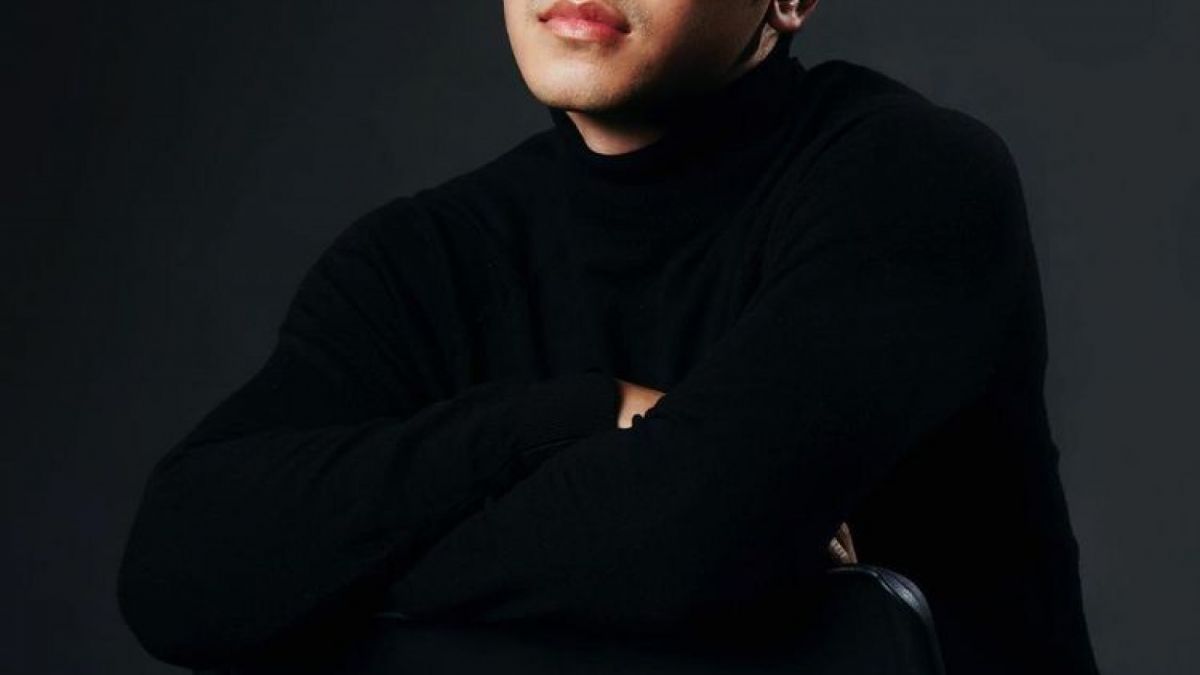 Emir Mahira pemeran David [https://pin.it/5o0U9bf]