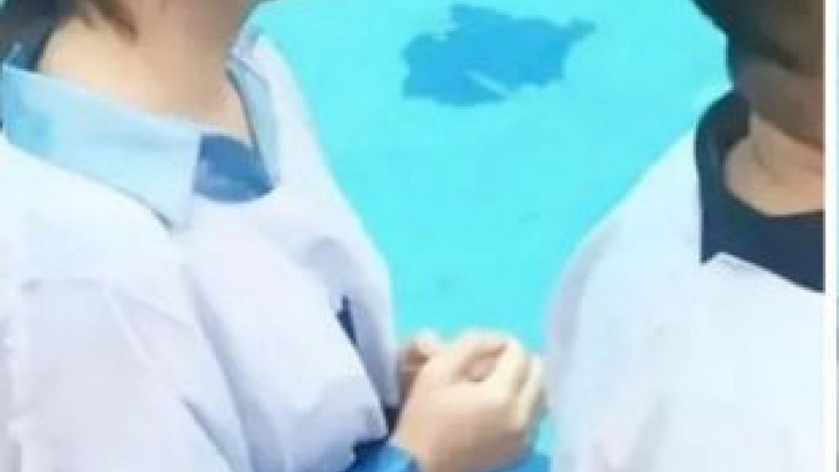 Momen Saat Amanda Manopo menunggu giliran dibaptis