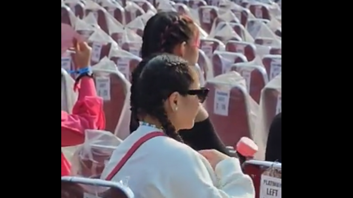 Nagita Slavina saat nonton konser BlackPink [Tangkap Layar Twitter]