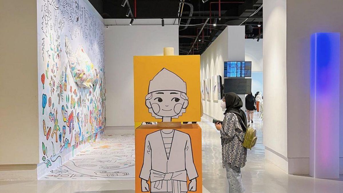 Melukis dan Membuat Kerajinan Tangan di Ganara Art Ashta District 8 Jadi Spot Unik di Jakarta [hening/suarasumedang]
