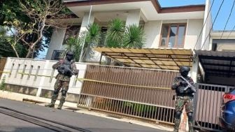 Rumah Dinas Ferdy Sambo Dijaga Ketat Pasukan Bersenjata Menjelang Rekonstruksi Pembunuhan Brigadir J