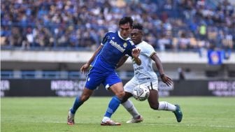 Liga 1: Zalnando Berharap Jadi Starter Saat Persib Tandang ke Markas Arema FC