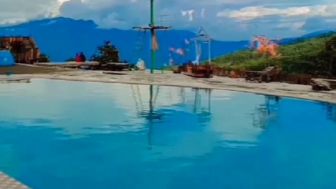 Tempat Wisata di Sumedang Hits, Nikmati Sensasi Berenang di Atas Awan