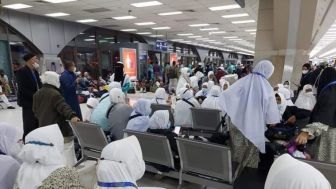 Bus Rombongan Jamaah Umrah Indonesia Kecelakaan, Dilaporkan Dua Orang Meninggal