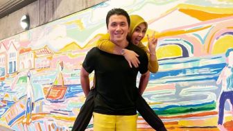 Dikabarkan Alami Keretakan Rumah Tangga, Ini Unggahan Terakhir Reino Barack di Akun Instagramnya Bersama Syahrini