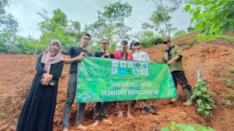 Sinergi dengan Pemerintah, HMI Jawa Barat Harap Aksi Tanam Pohon Bisa Jadi Potensi Wisata di Kabupaten Garut